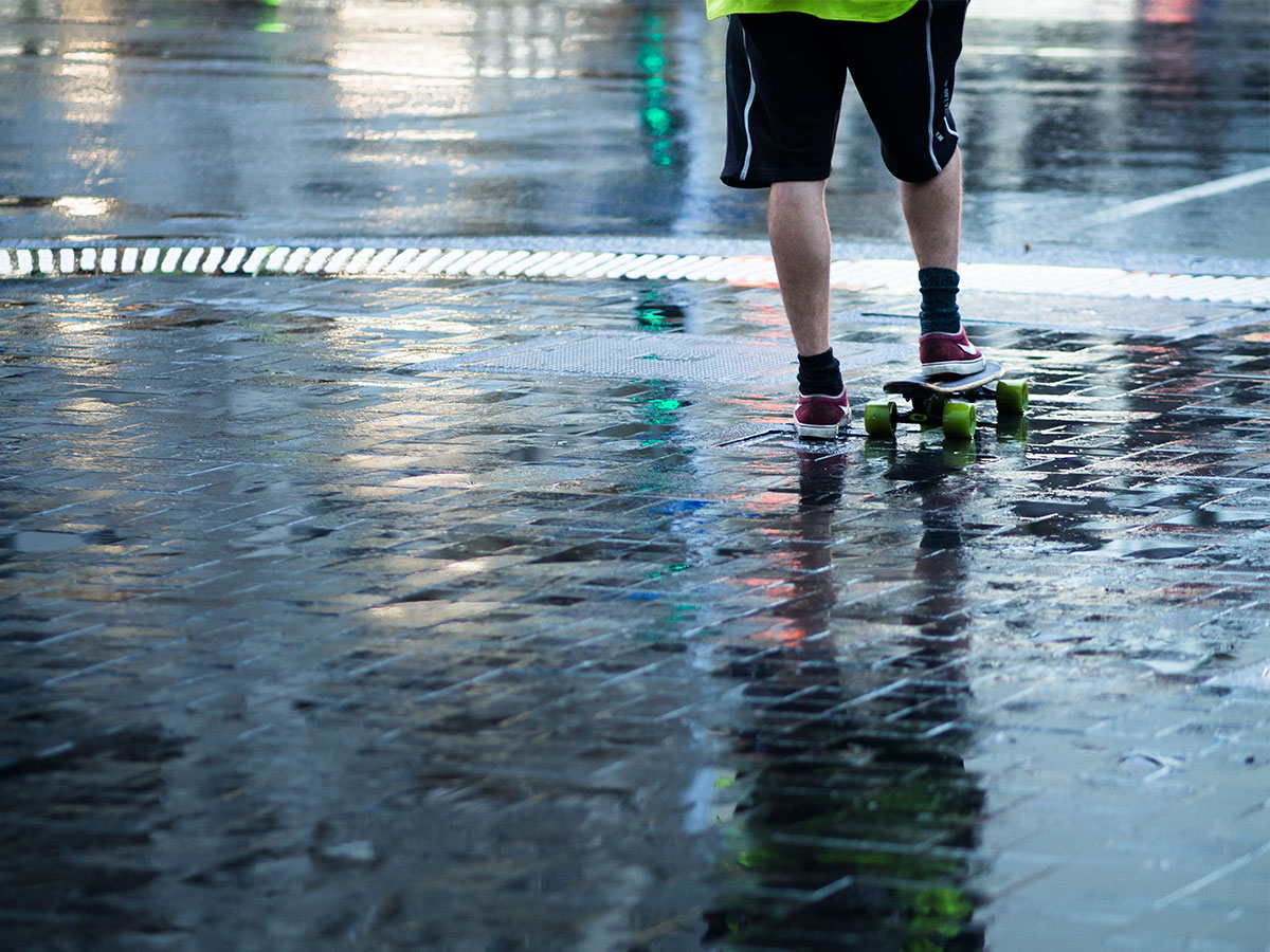 auckland_skateboarding_wet_rain